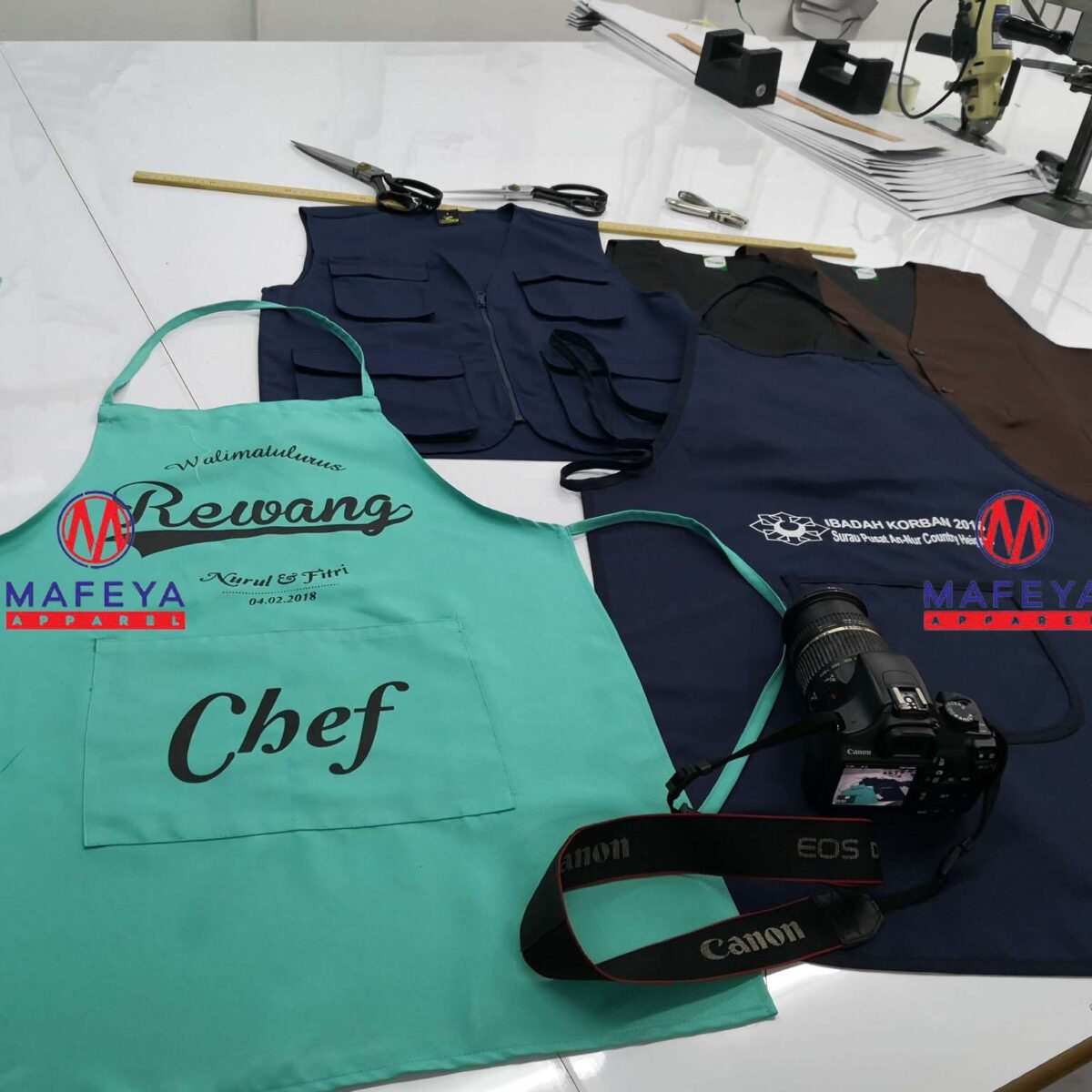apron custom made
